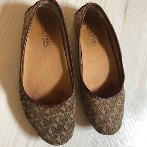 Michael Kors Flat shoes